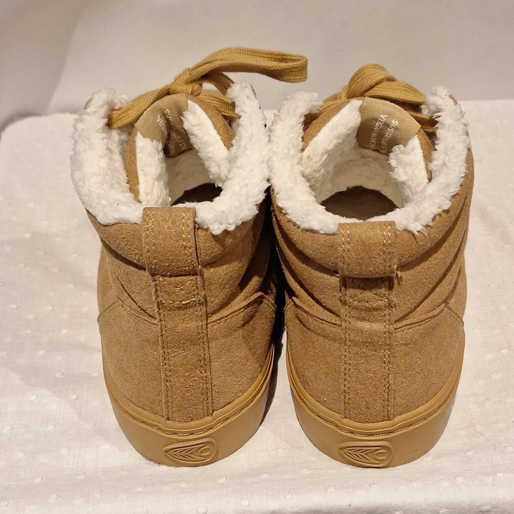 Cariuma All Camel High-Top Vegan Suede Thermal Sneakers Size 8.5